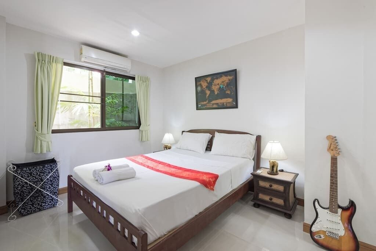 Bedroom 2, Mountain Sea View Luxury Apartments, Pulau Phuket