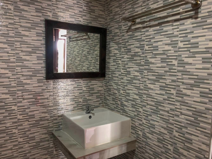 Bathroom 3, Phangan Lodge, Ko Phangan