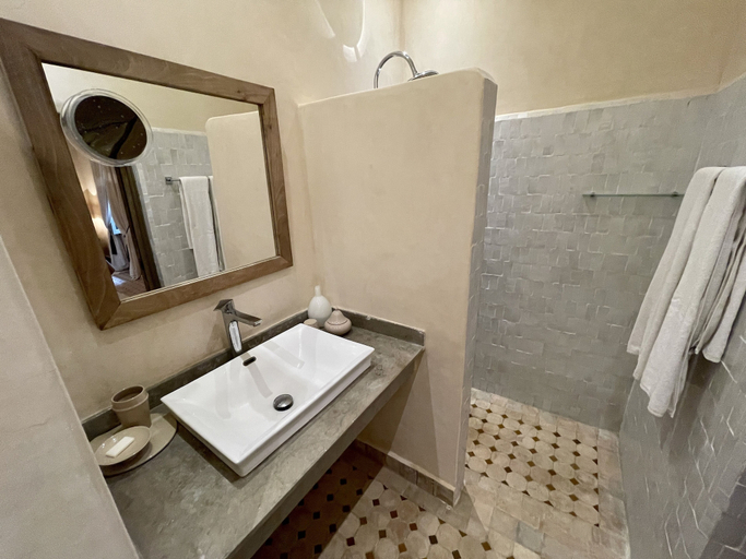 Bathroom 5, Riad Jona, Marrakech