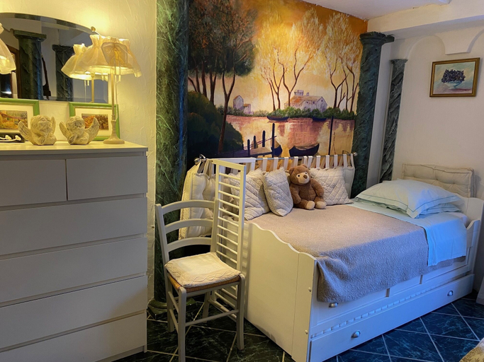 Bedroom 2, La Florentine, Var