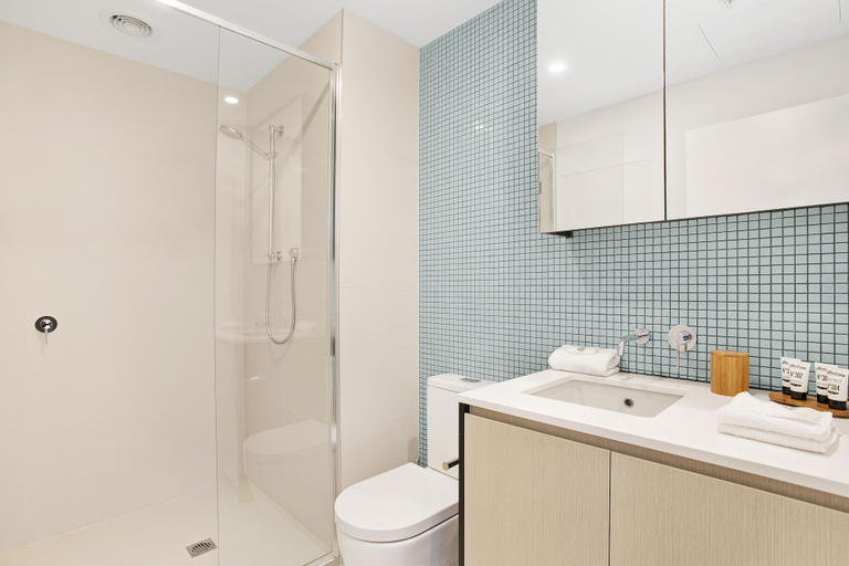 Bathroom 5, Clayton Serviced Apartments, Melbourne