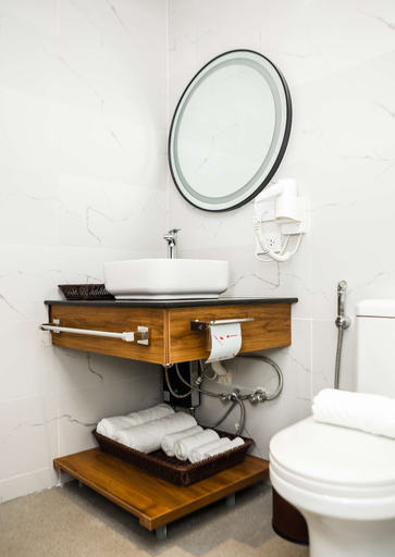 Bathroom 5, Surestay Studio By Best Western Clarkview, Angeles City, Angeles City
