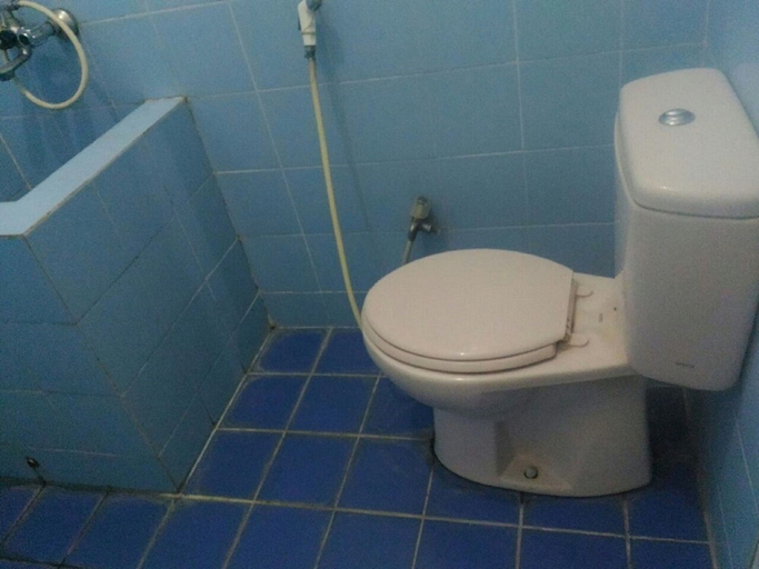 Bathroom 3, Villa Kota Bunga Gladiol, Cianjur