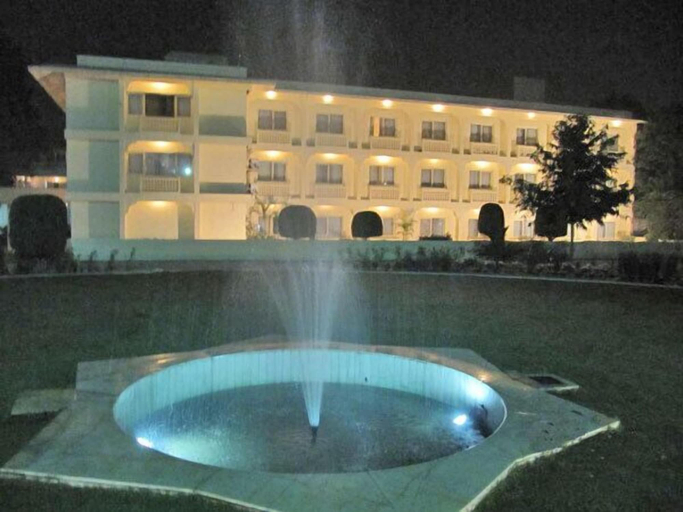 Exterior & Views 2, Hotel Ritz Plaza, Amritsar