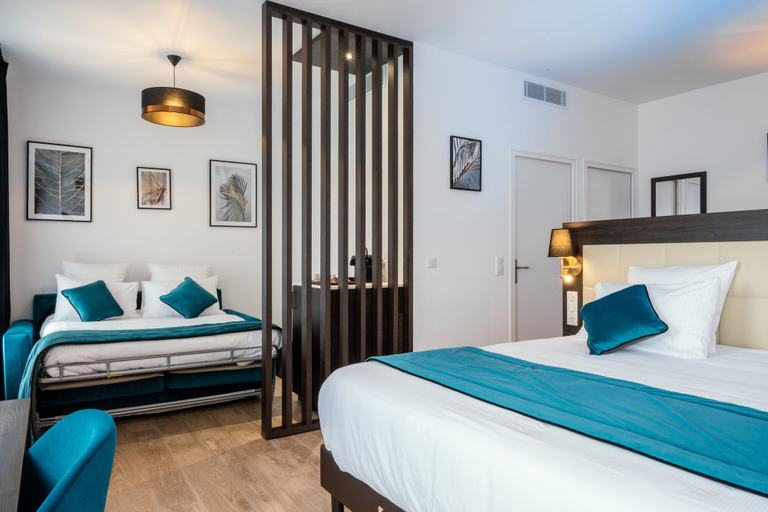 Bedroom 4, Cottages de France CDG, Seine-et-Marne