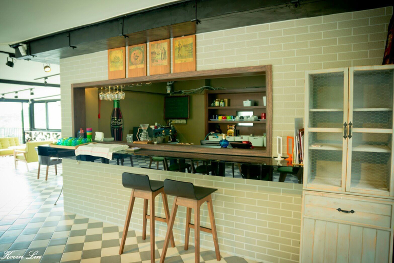 Food & Drinks 5, Lucky House, New Taipei City
