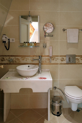 Bathroom 5, Sirkeci Park Hotel, Fatih