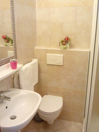 Bathroom 3, Hotel Madrid, Rimini