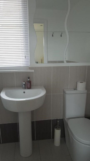 Bathroom 3, Telscombe Cliffs Bed & Breakfast, East Sussex