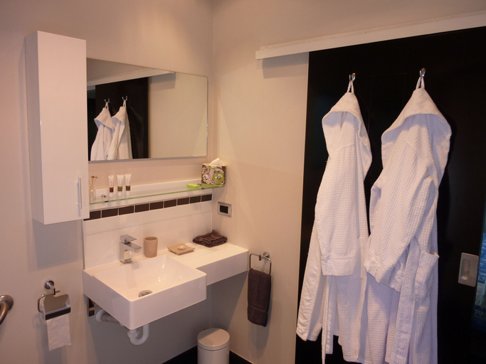 Bathroom 4, City Lights Boutique Lodge, Rotorua