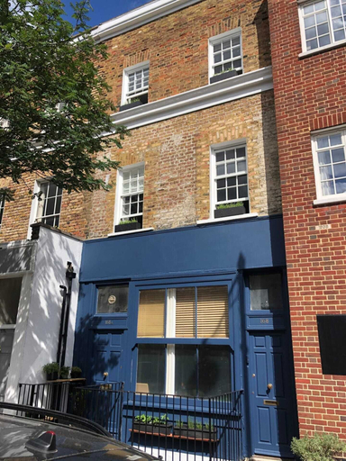 Exterior & Views 2, Stylish and Spacious Apartment With Terrace, London