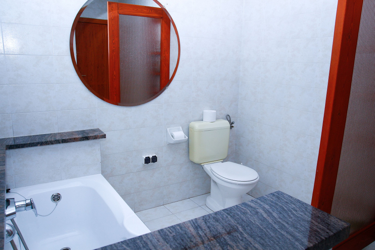 Bathroom 3, Princess Apartman, Siófok