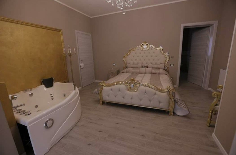 Bedroom 4, Cupido da Simona, Ferrara