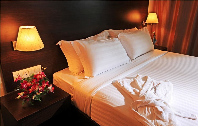 Bedroom 3, Le Royale Residency, Pune