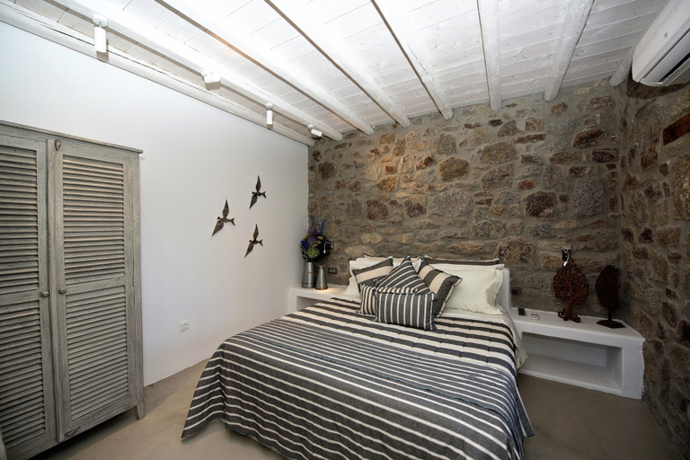 Bedroom 3, Mykonian Studios, South Aegean
