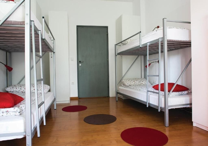 Bedroom 3, Cukrarna Hostel, Kranj