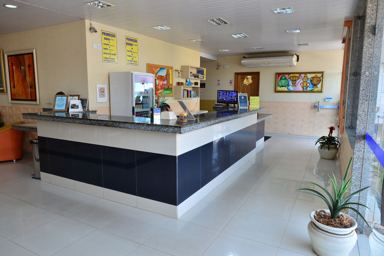 Others 5, Hotel Sandis, Santarém