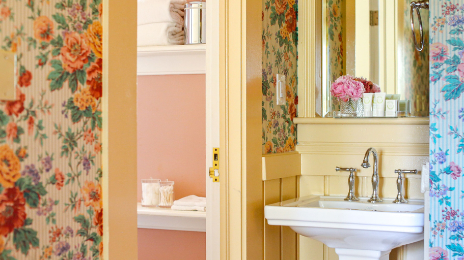 Bathroom 4, Petite Auberge, San Francisco