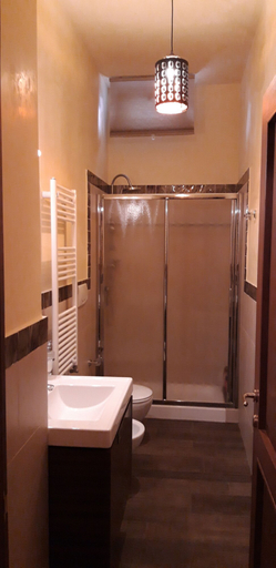 Bathroom 4, Appartamento Antonacci, Bari