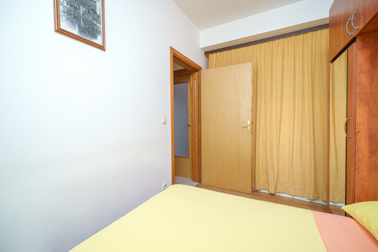 Bedroom 3, Apartment and Room Stefanija, Vodice