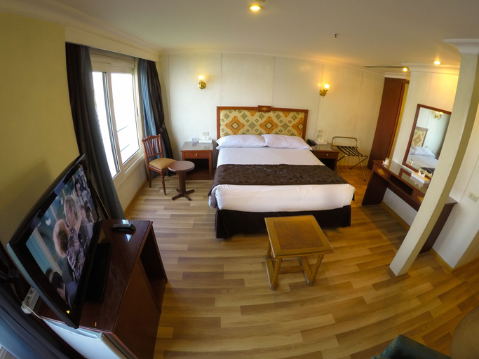 Bedroom 2, MS Nile Azur, Luxor-Luxor 7 Nts Cruise Sat-Sat, Luxor