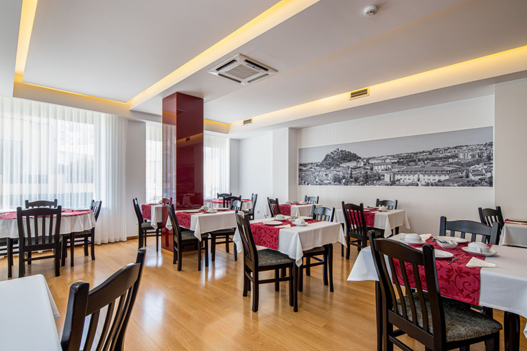 Food & Drinks 5, Stay Hotel Leiria Centro, Leiria