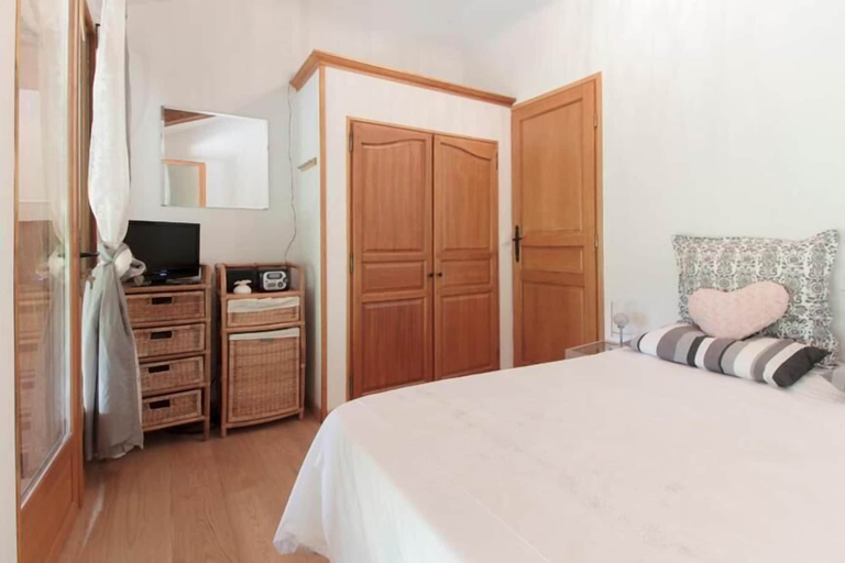 Bedroom 2, Chambre d'hôtes St Jacques, Ariège