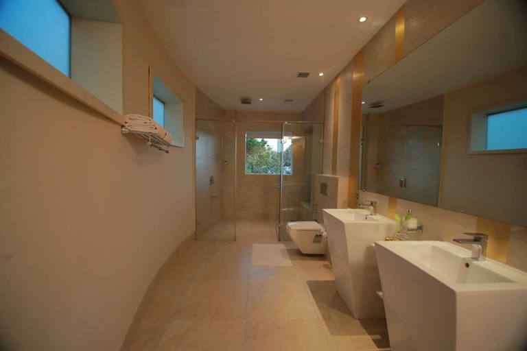 Bathroom 5, Poetree Thekkady, Idukki