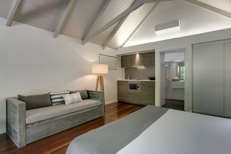 Bedroom 4, Palm Bungalows, Whitsunday