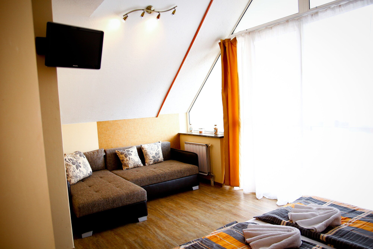Others 5, Princess Apartman, Siófok