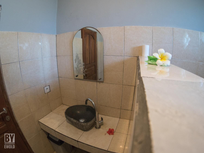 Bathroom 5, Anugerah Villas, Karangasem
