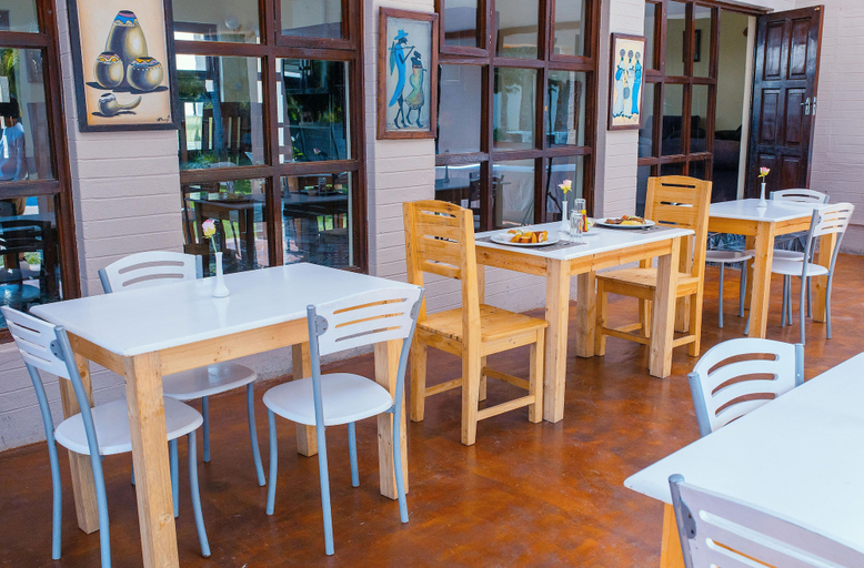 Food & Drinks 4, Daisy's Guest House, Harare