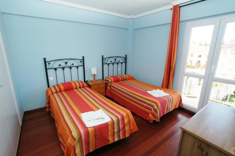 Bedroom 2, 103307 - Apartment in Isla, Cantabria