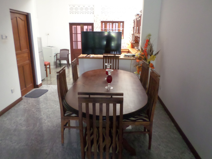 Others 5, Leos Home Stay, Dehiwala-Mount Lavinia