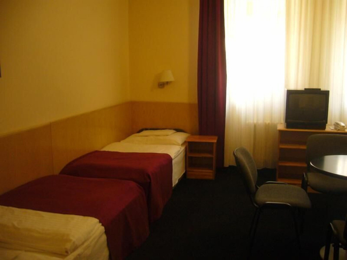 Bedroom 3, Hotel Laterum, Pécs