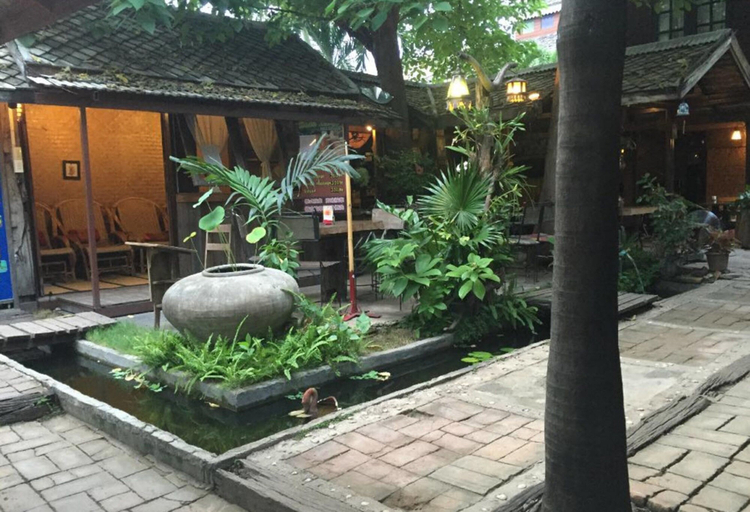 Exterior & Views 5, Baan Lansa Bed & Bar - Hostel, Muang Chiang Mai