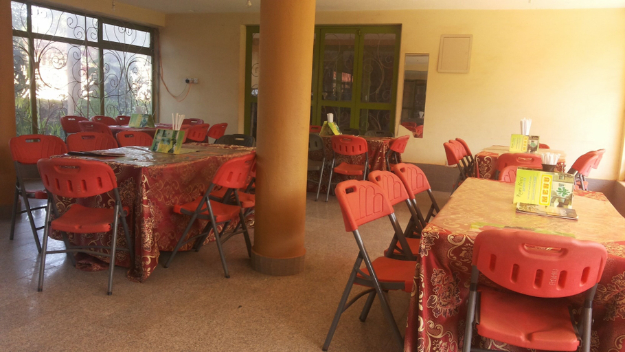 Food & Drinks 4, Romu Garden Hotel, Jinja