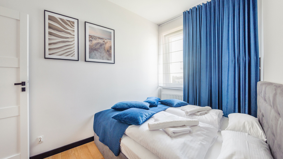 Bedroom 2, Nexo, Sun & Snow, Puck