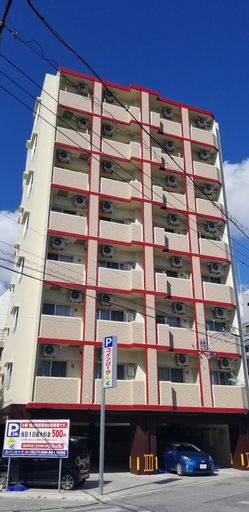 T-Style, Naha