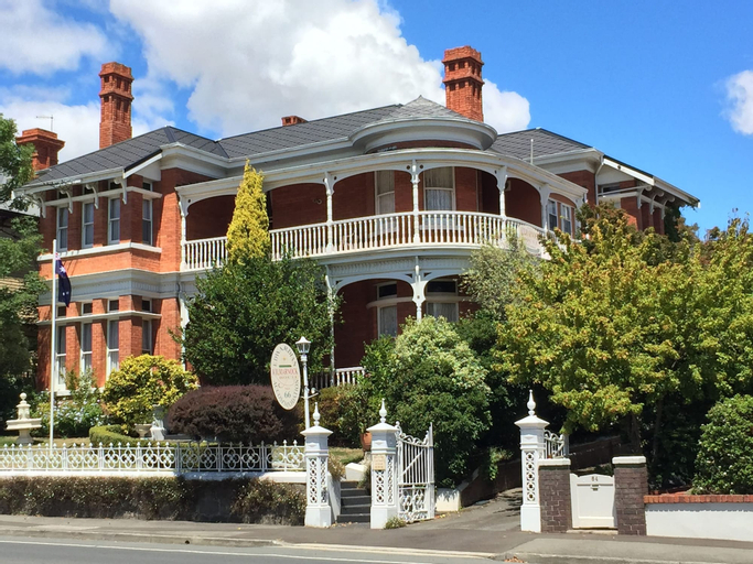 Kilmarnock House, Launceston - Pt B