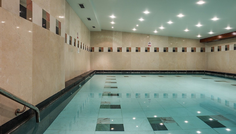 Sport & Beauty 3, Courthouse Hotel, London