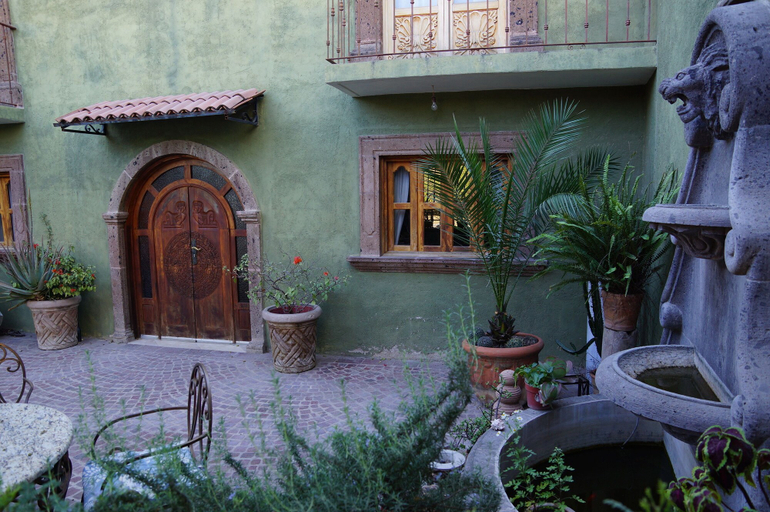 Exterior & Views 2, Colonial Style House, Allende