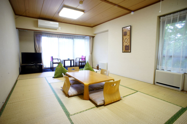 Bedroom 4, Wisterian Life Club Verde no Mori, Hakone