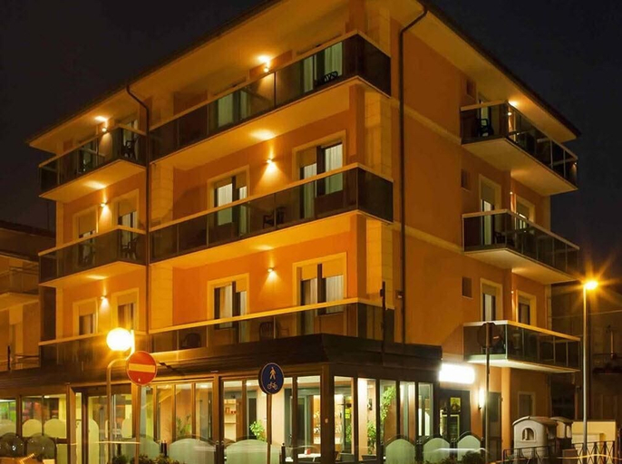 Exterior & Views, Hotel Ostuni, Rimini