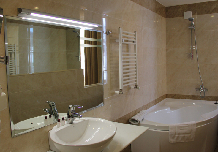 Bathroom 4, Hotel Villa Palace, Borjomi