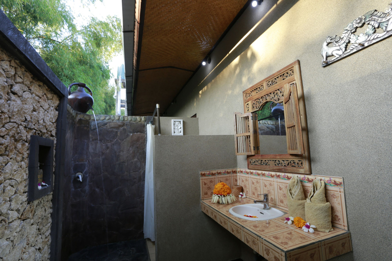 Bathroom 4, Taruna Homestay, Buleleng