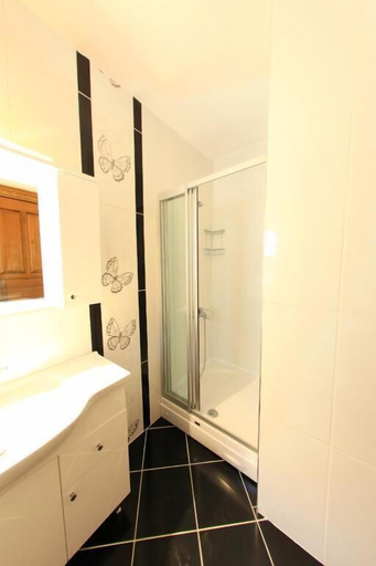 Bedroom 4, Bacchus Pension, Antalya