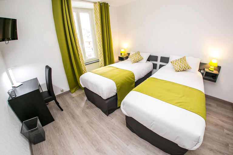 Bedroom 4, Grand Hotel de France, Lozère