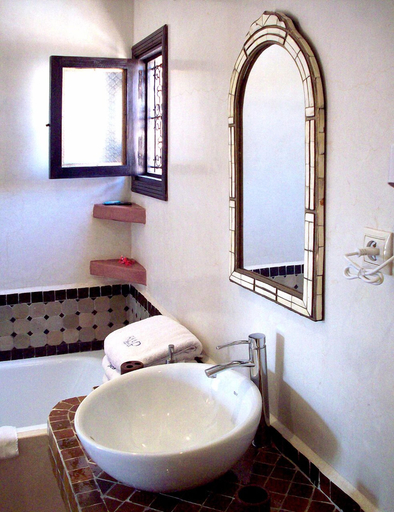 Bathroom 4, Riad Yacout, Meknès