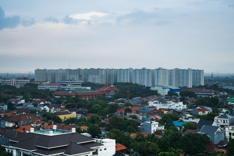 Others 4, 2BR with Study Room at L'Avenue Apartment, South Jakarta